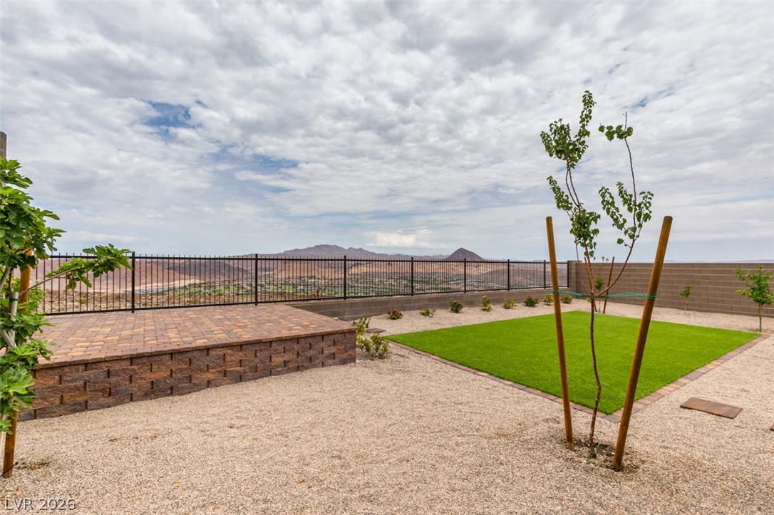 1508 Luca Mountain Lane Property Photo 41