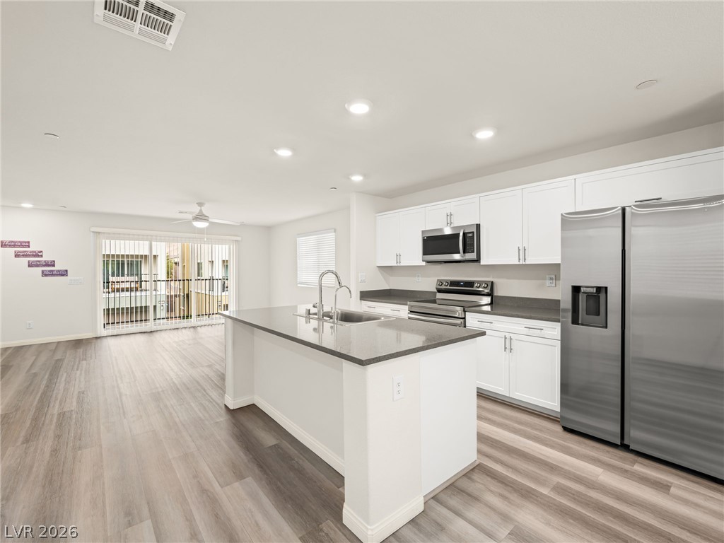 6888 Prairie Pearl Street Property Photo 10