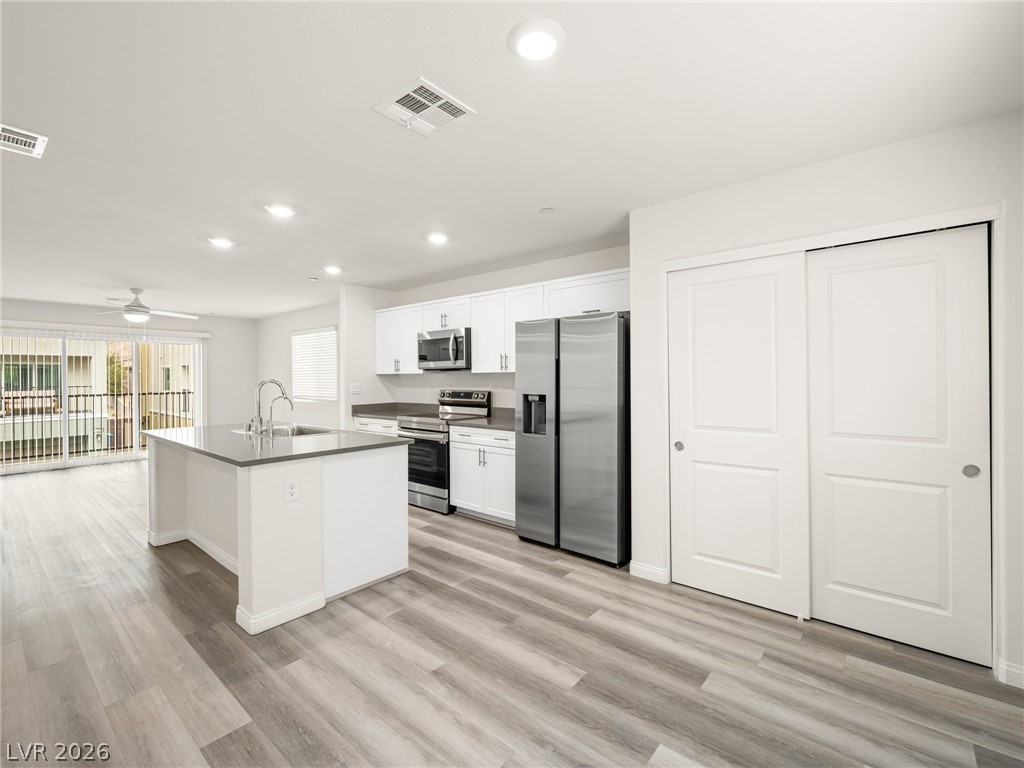6888 Prairie Pearl Street Property Photo 15