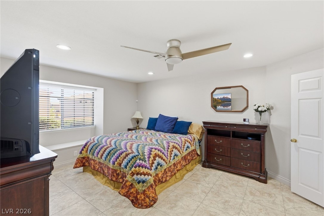 219 North Cimarron Road Property Photo 10
