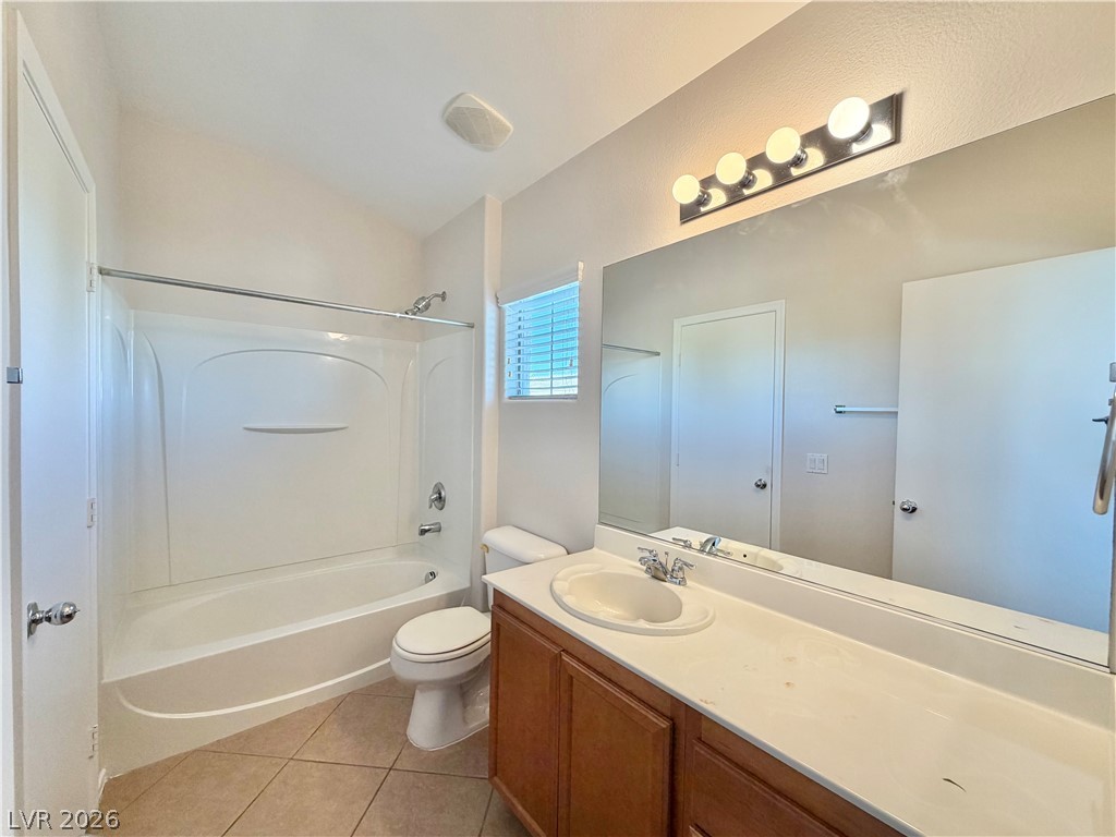 3505 Simmering Sun Court Property Photo 14