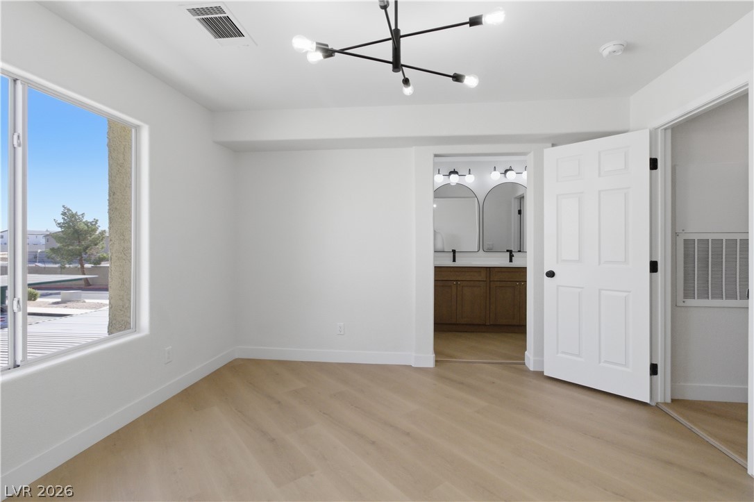 1501 Linnbaker Lane 202 Property Photo 12