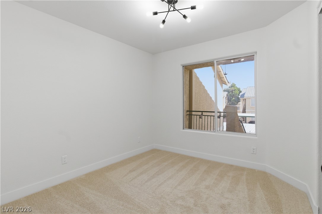 1501 Linnbaker Lane 202 Property Photo 15