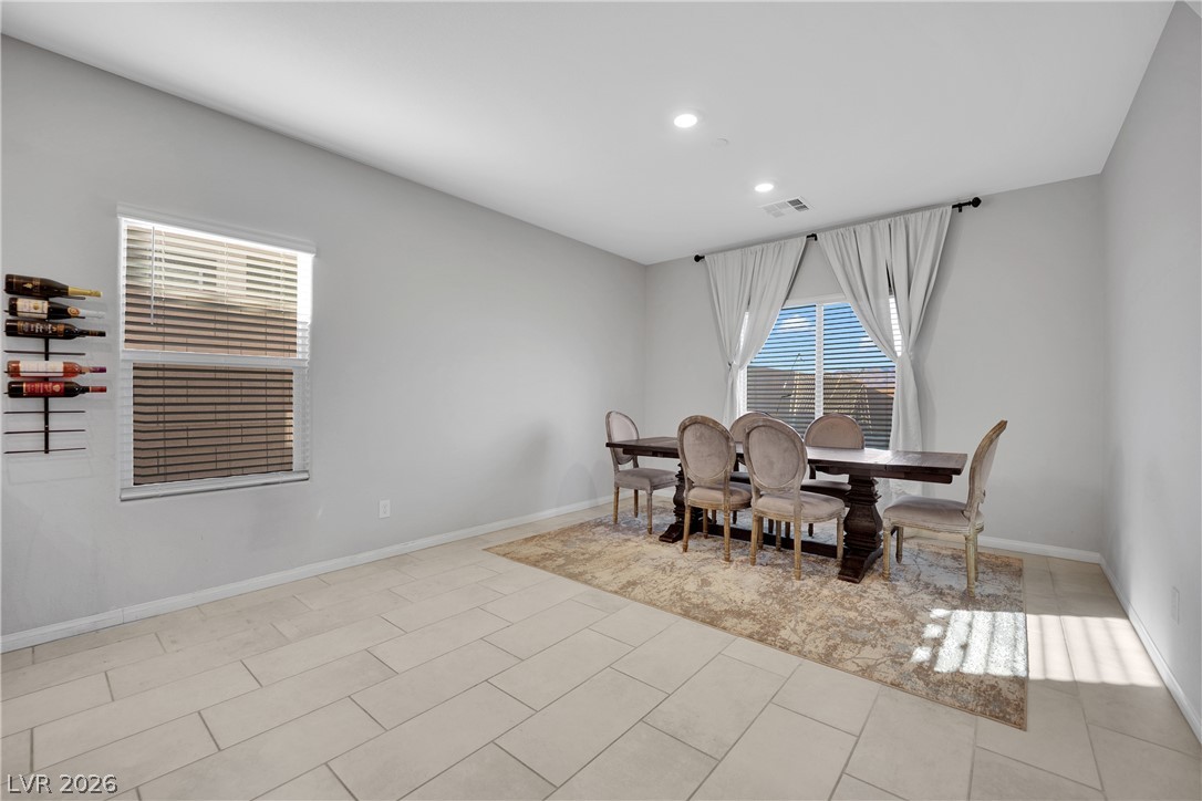 10160 Sequoia Falls Place Property Photo 8
