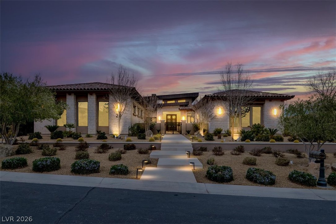 20 Pebble Hills Court Property Photo 1