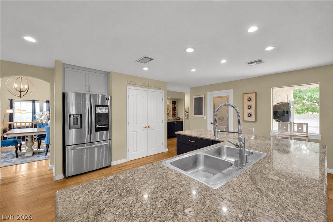 5685 North Adavan Court Property Photo 14