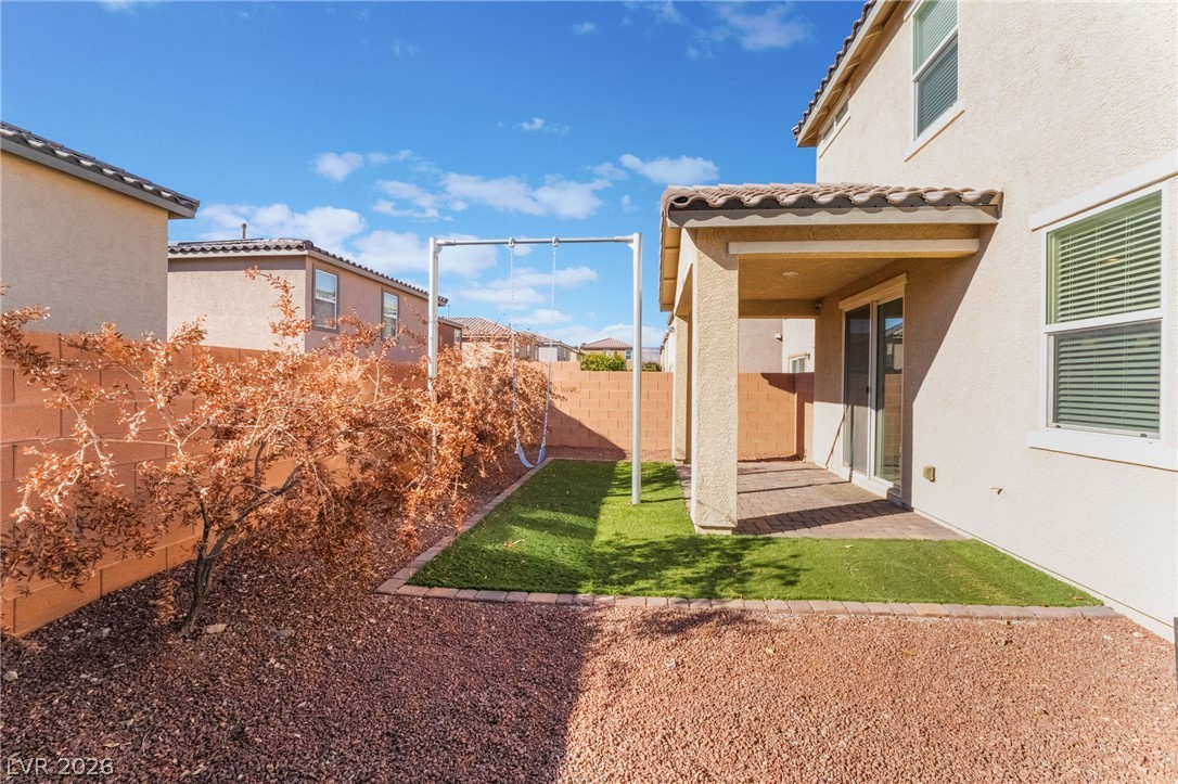 8749 Spanish Ridge Avenue Property Photo 26