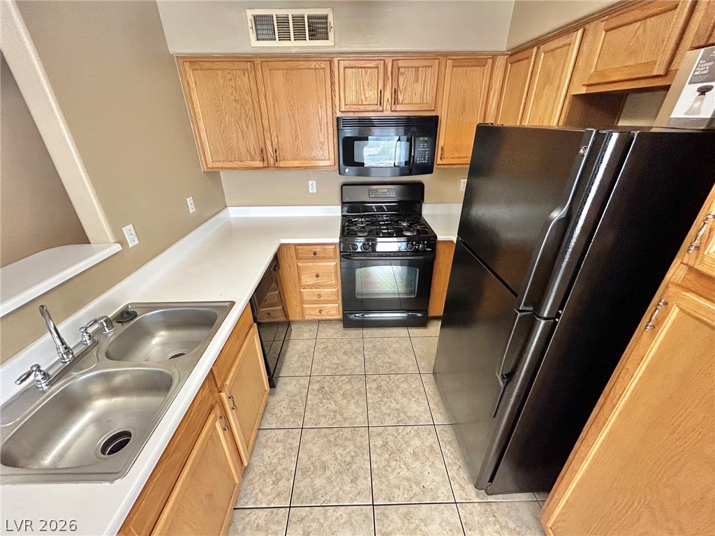 3065 Casey Drive 102 Property Photo 4