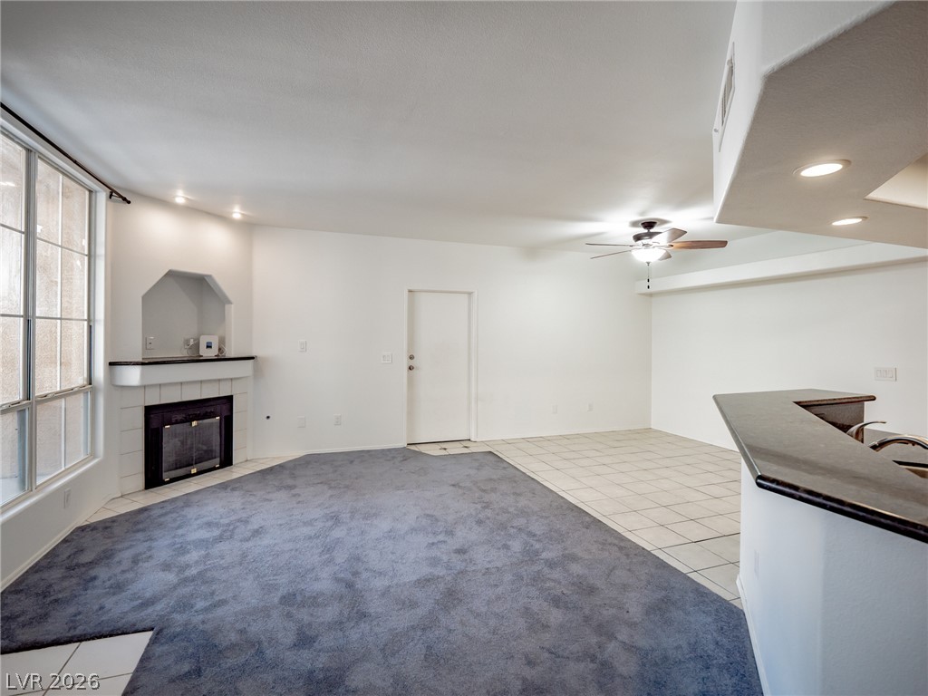 6809 Cobre Azul Avenue 101 Property Photo 11