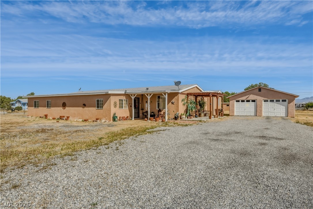 1320 Piltz Road Property Photo 4