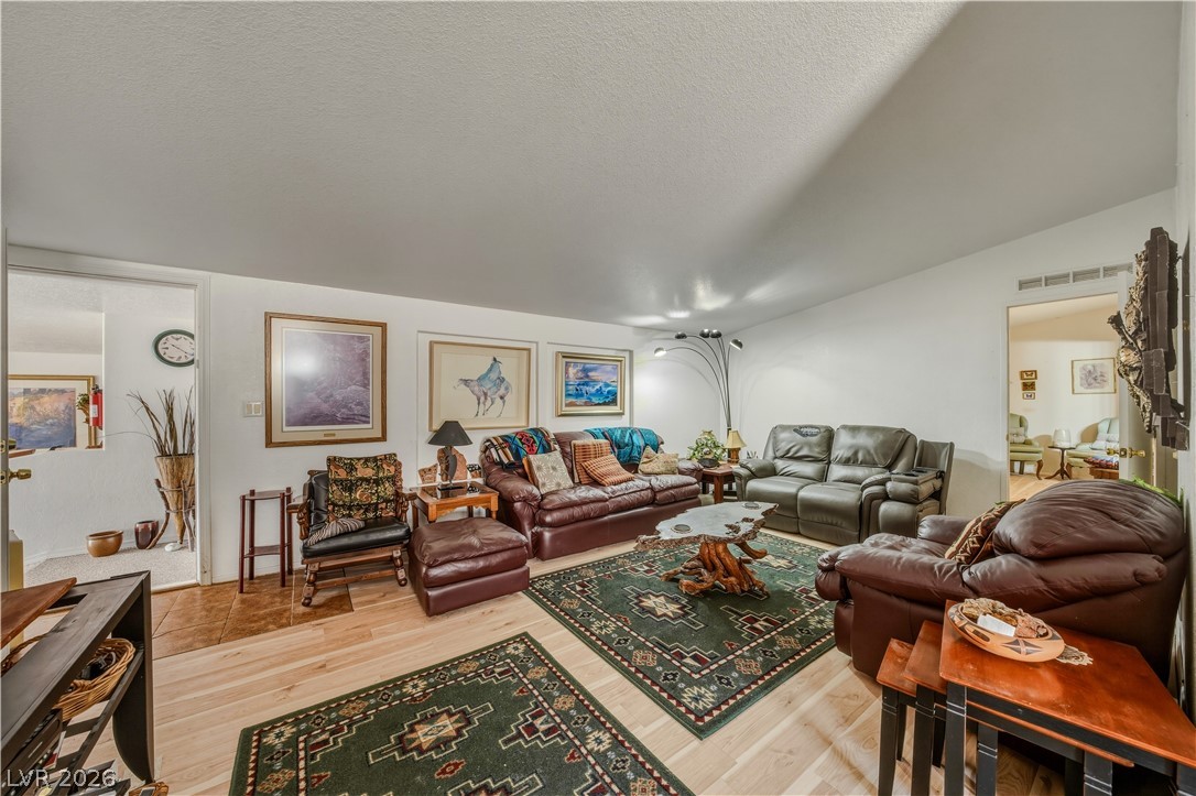 1320 Piltz Road Property Photo 16