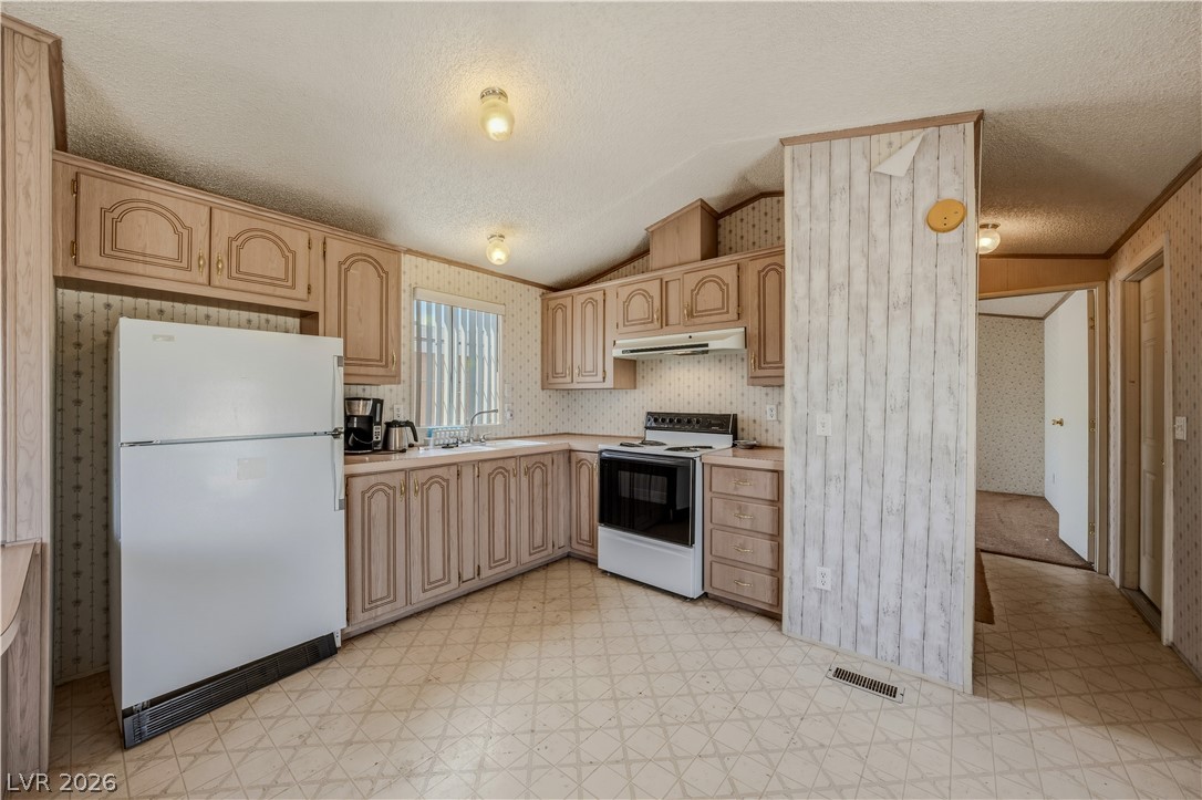 1320 Piltz Road Property Photo 33