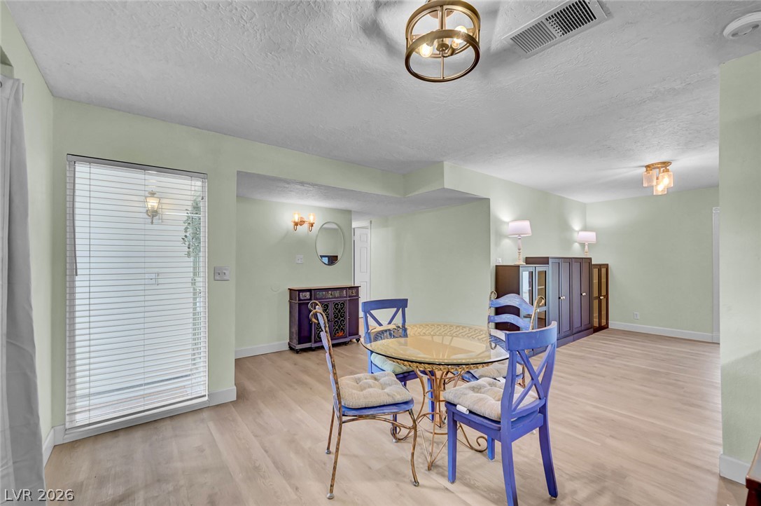 329 Santa Fe Street Property Photo 12