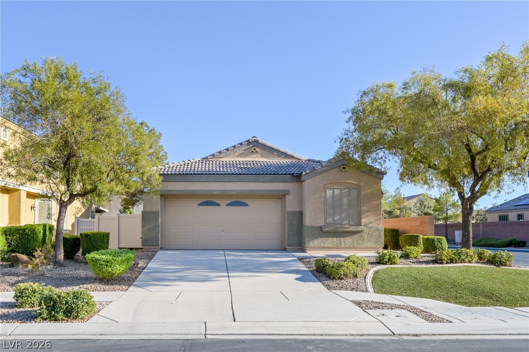 3743 Bella Legato Avenue Property Photo 2