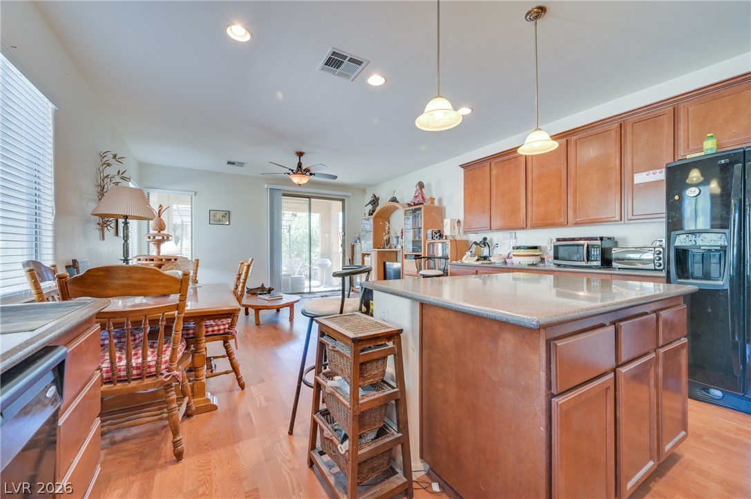 3743 Bella Legato Avenue Property Photo 17