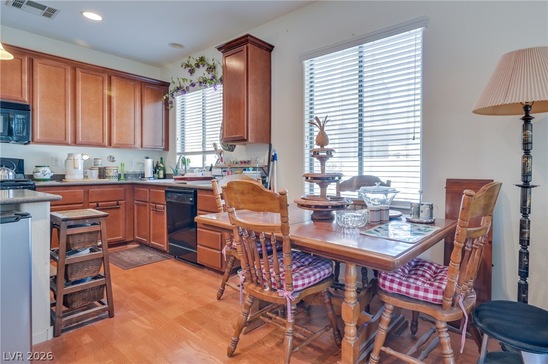 3743 Bella Legato Avenue Property Photo 23