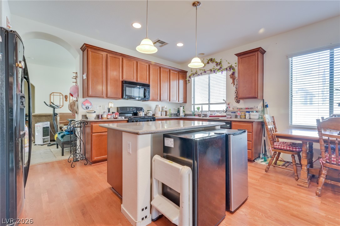3743 Bella Legato Avenue Property Photo 24