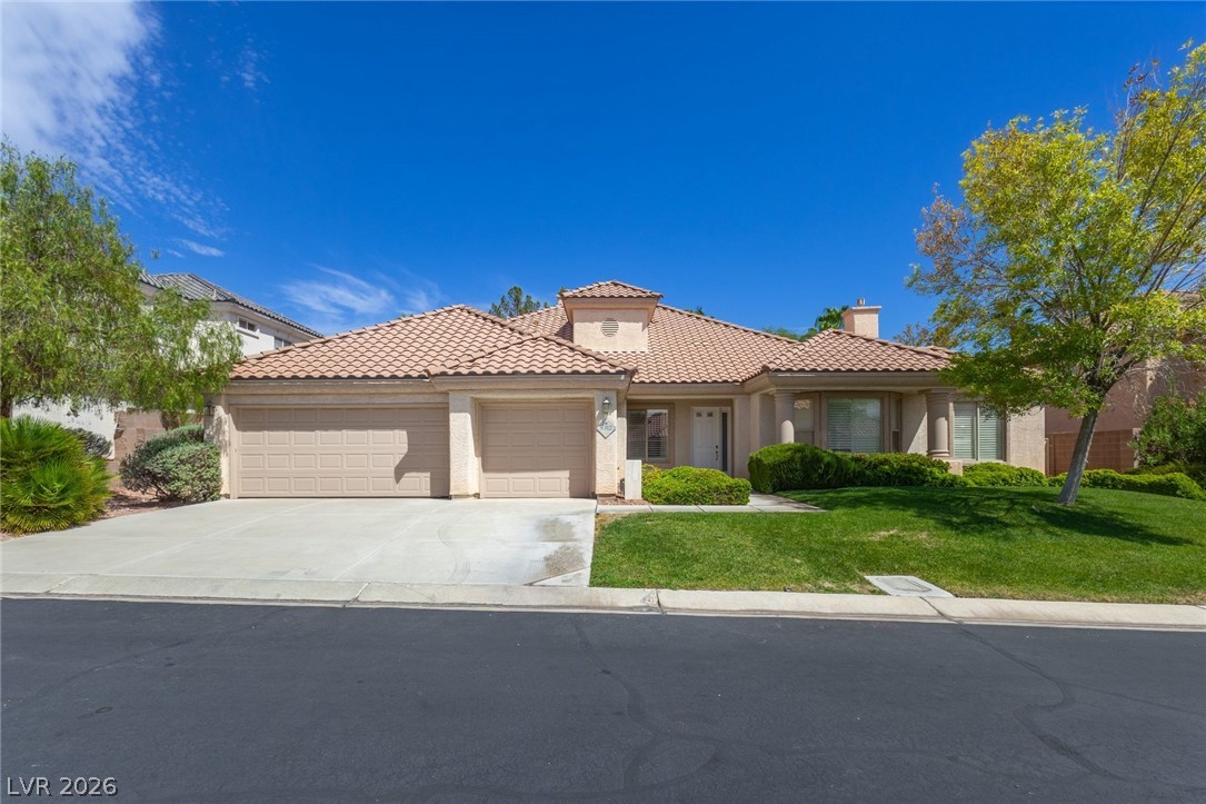 8312 Fullmoon Maple Avenue