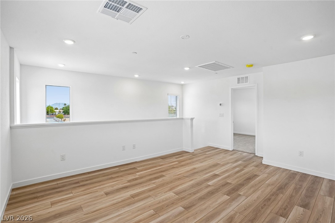 2209 Abraham Avenue Property Photo 3
