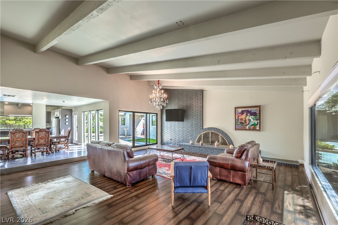 1926 Papago Lane Property Photo 7