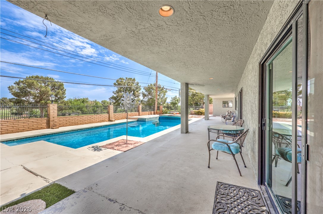 1926 Papago Lane Property Photo 31