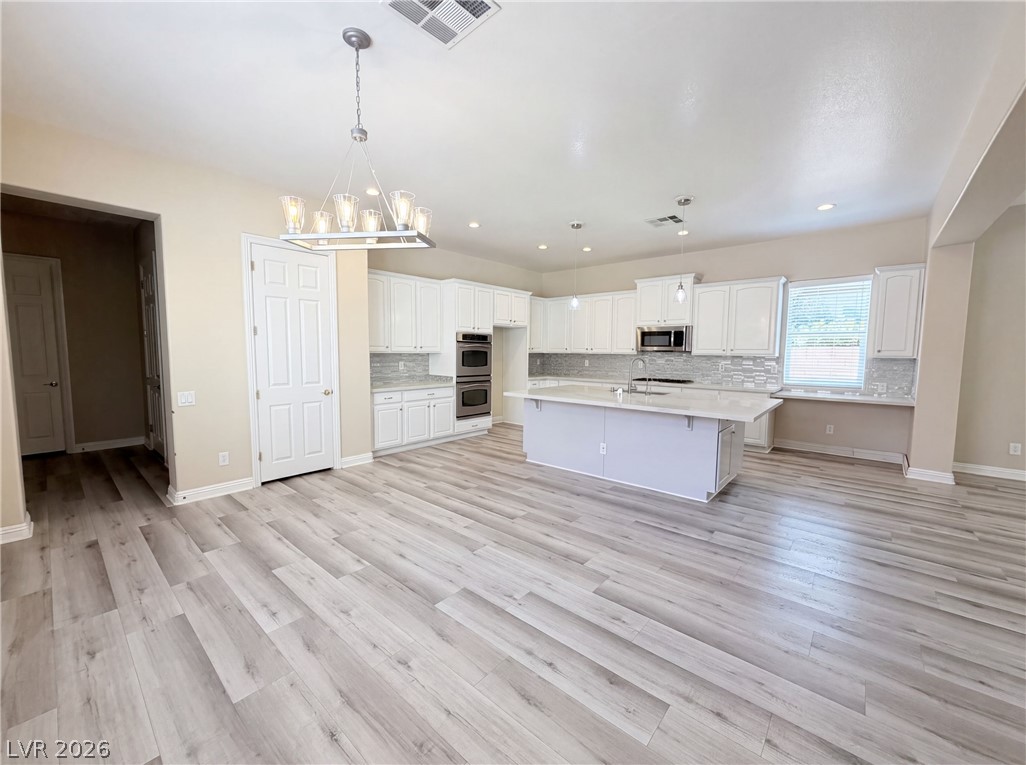 6892 April Wind Avenue Property Photo 14