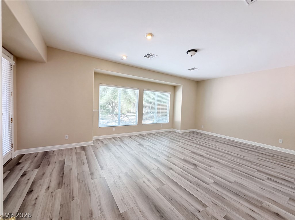 6892 April Wind Avenue Property Photo 21