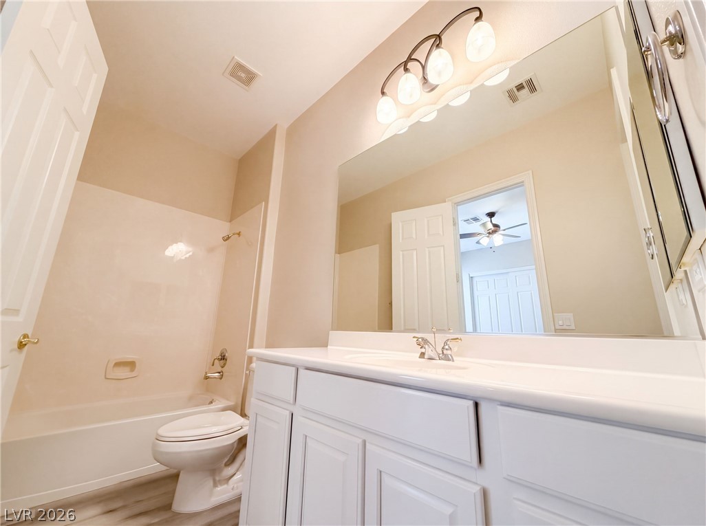 6892 April Wind Avenue Property Photo 44