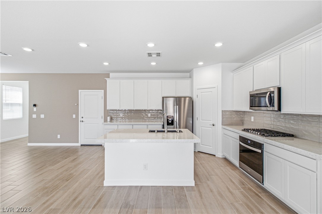 9915 Ruby Dome Avenue Property Photo 7