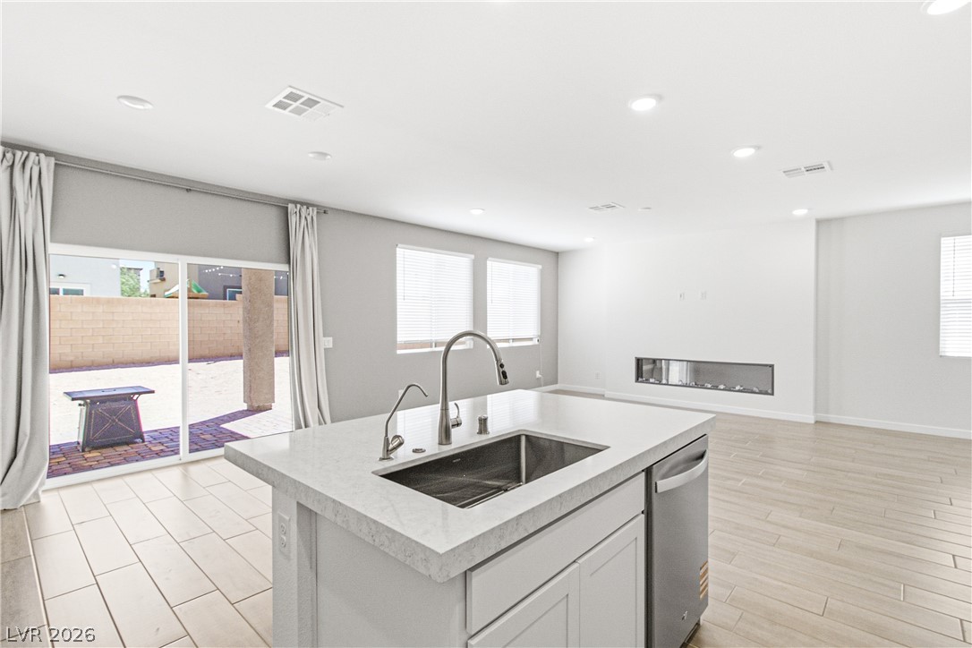 9915 Ruby Dome Avenue Property Photo 10
