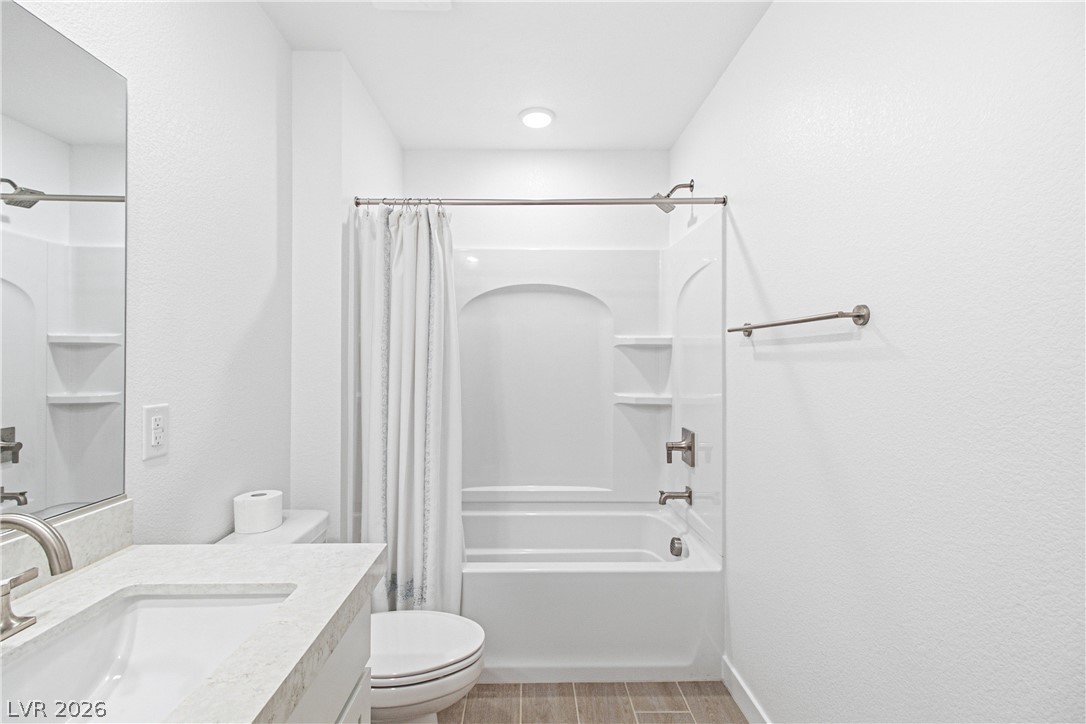 9915 Ruby Dome Avenue Property Photo 35