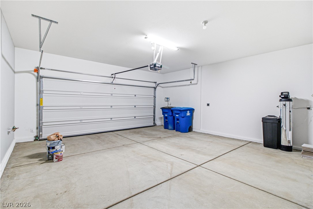9915 Ruby Dome Avenue Property Photo 36