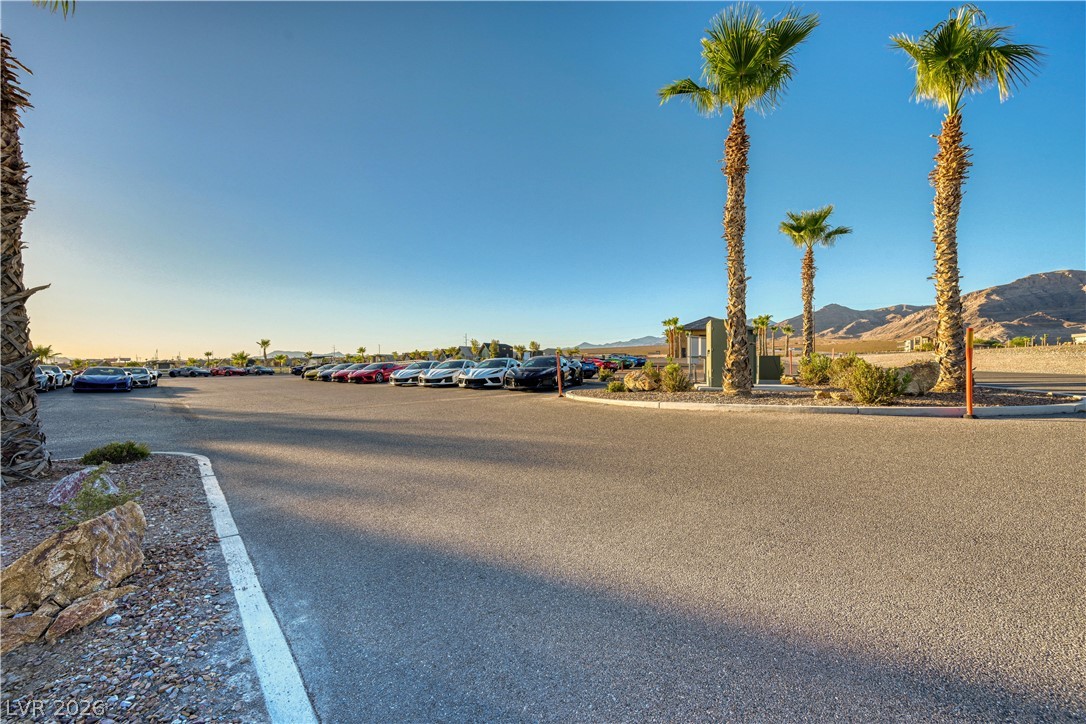 5985 East Spring Mountain Boulevard Property Photo 33
