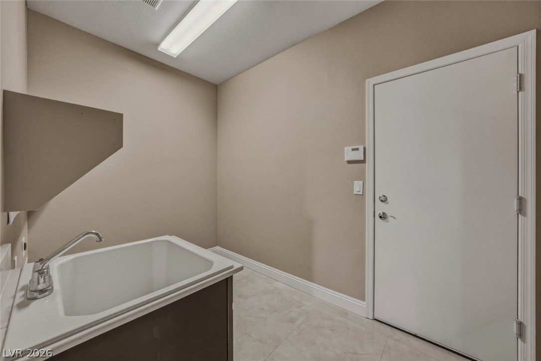 5436 East Di Bossi Avenue Property Photo 58