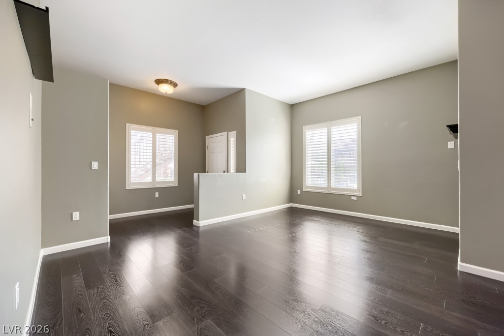 2305 West Horizon Ridge Parkway 1614 Property Photo 6
