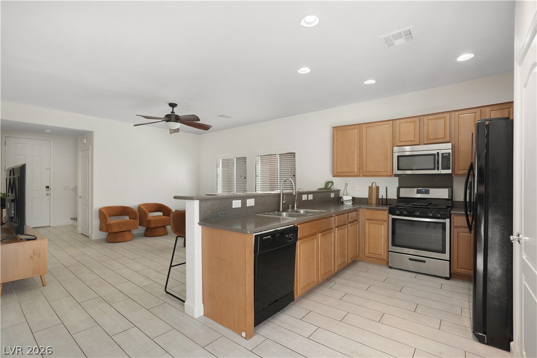 10553 Bandera Mountain Lane Property Photo 13