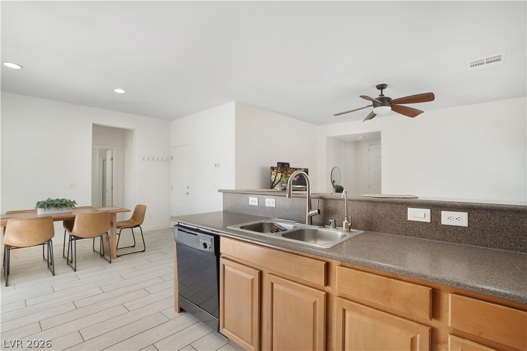 10553 Bandera Mountain Lane Property Photo 15