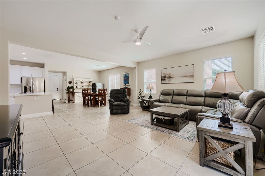 7931 Dell Ridge Avenue Property Photo 11