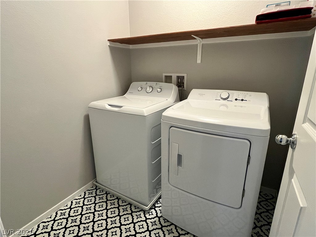 1045 Spotted Saddle Street Property Photo 22