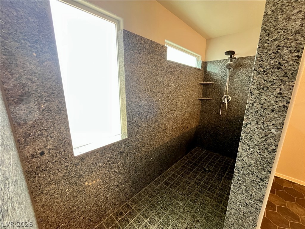 1045 Spotted Saddle Street Property Photo 27