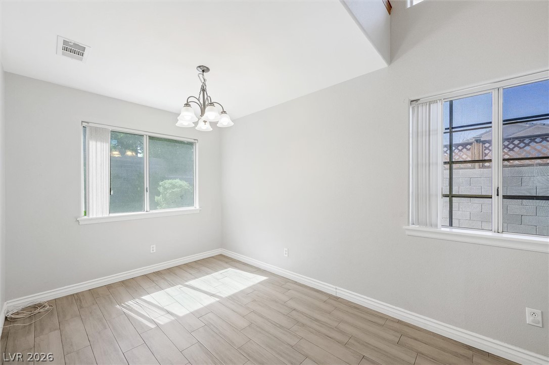 2806856 Property Photo 8