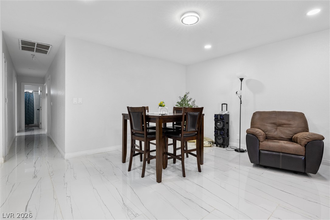 3361 Horizon Street Property Photo 8