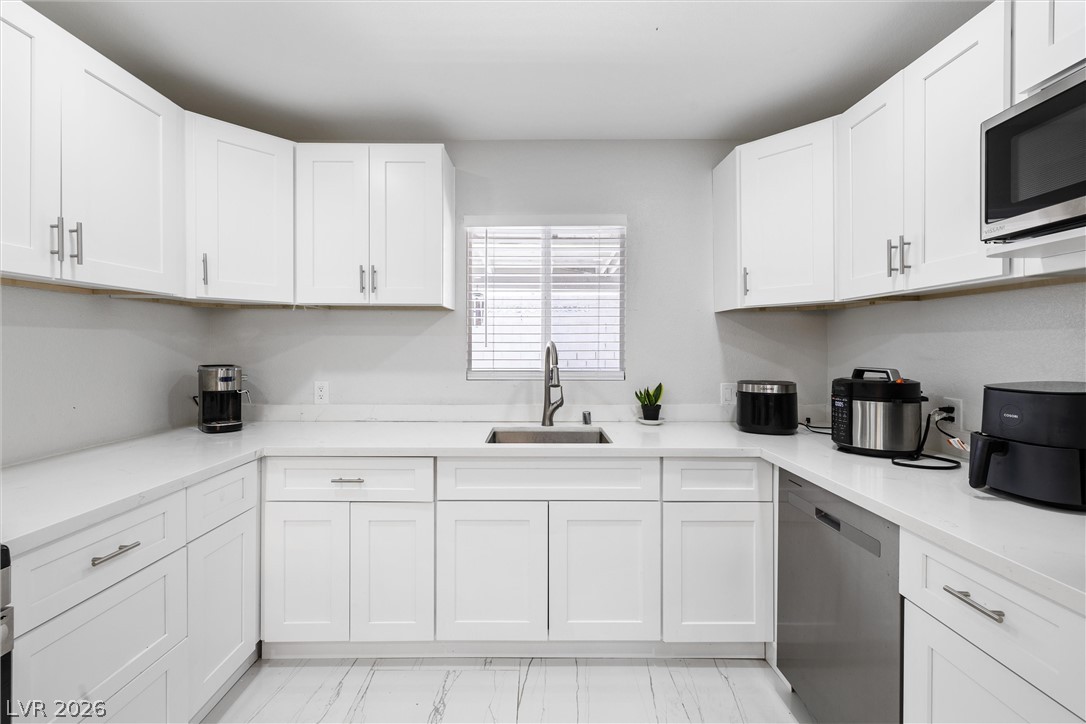 3361 Horizon Street Property Photo 12