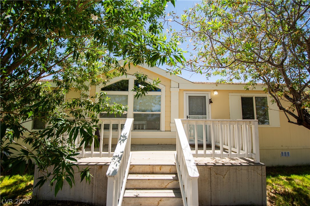 6530 Camelot Circle Property Photo 1