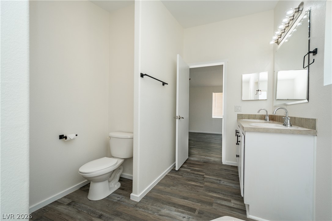 6530 Camelot Circle Property Photo 20