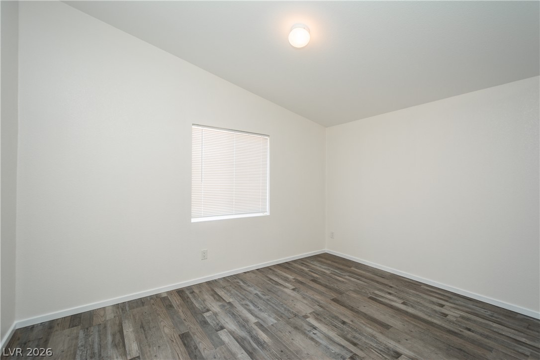 6530 Camelot Circle Property Photo 23