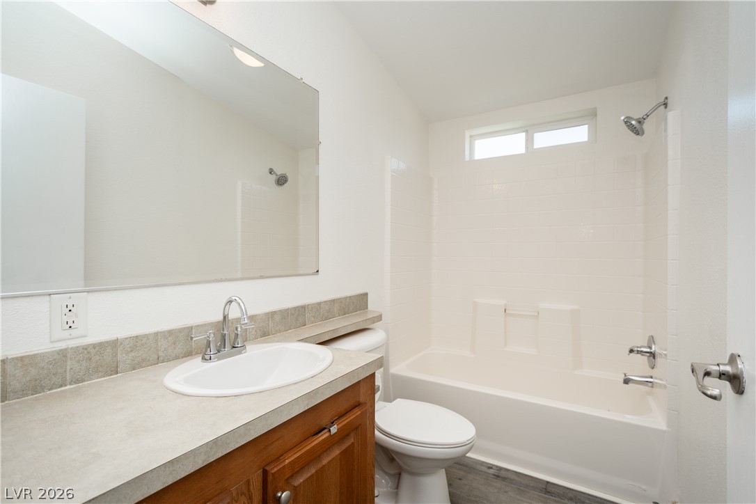 6530 Camelot Circle Property Photo 27
