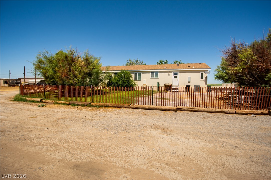 6530 Camelot Circle Property Photo 31