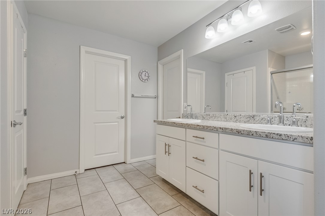 9273 Bluemist Falls Street Property Photo 25