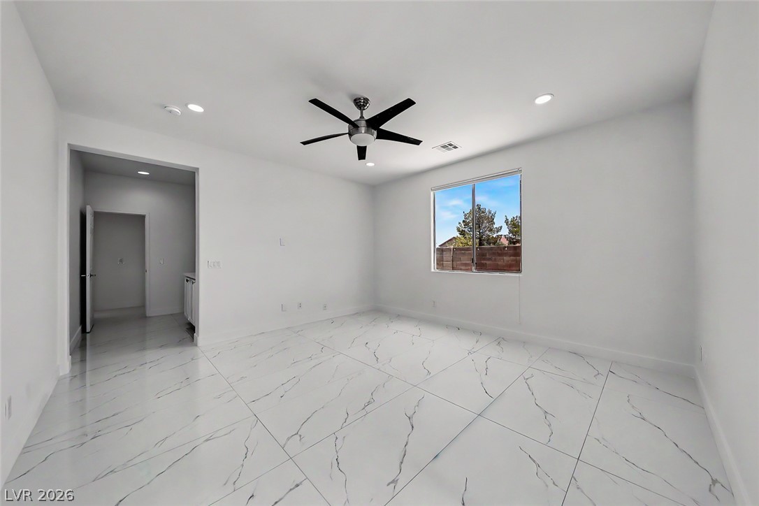 792 Valley Rise Drive Property Photo 10